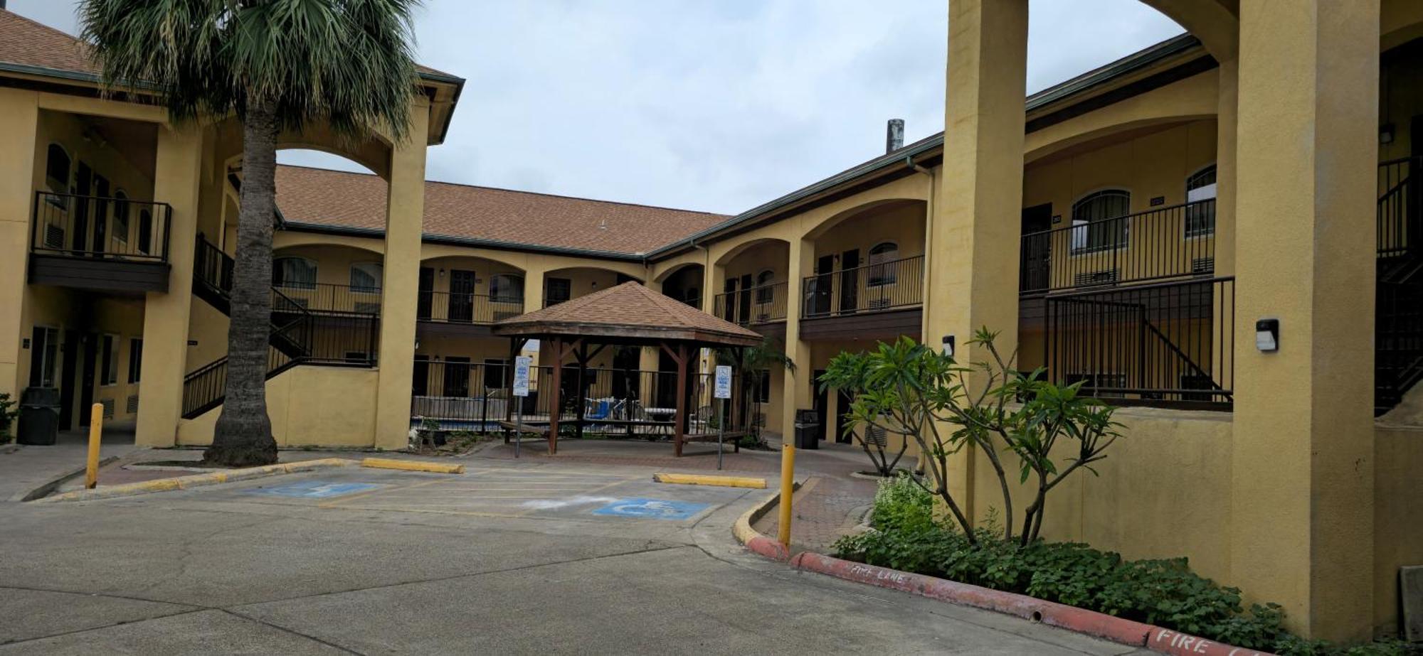 Texas Inn And Suites Rgv Edinburg Buitenkant foto