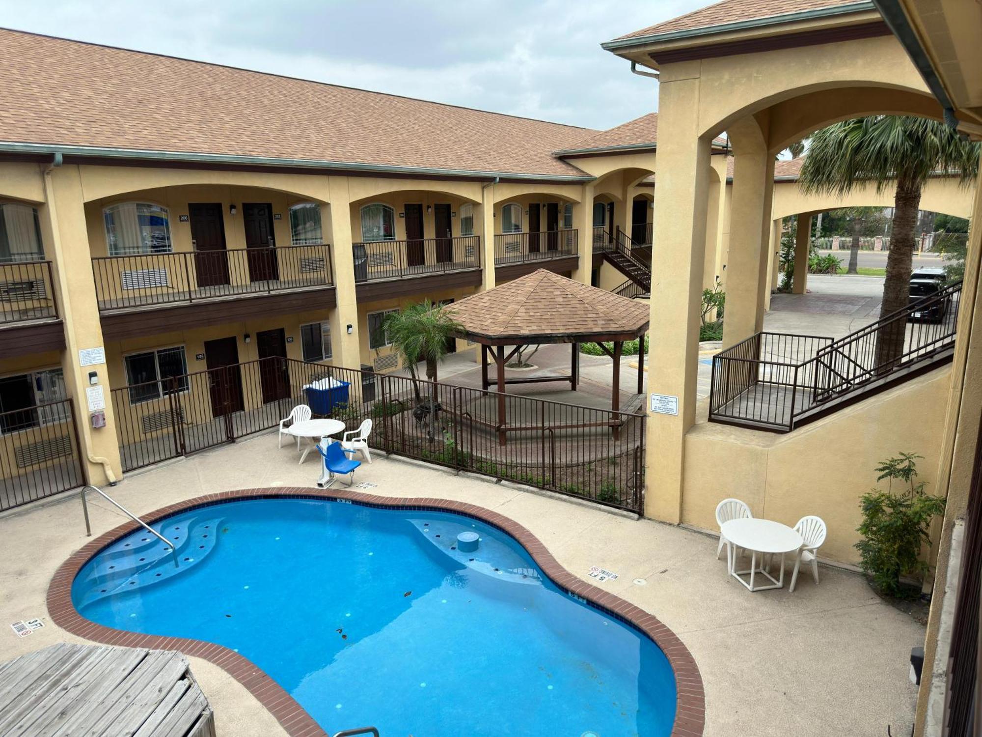 Texas Inn And Suites Rgv Edinburg Buitenkant foto